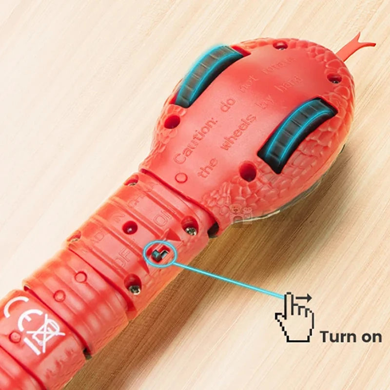 Snake-Shaped Cat Toys With Intelligent Sensing!
